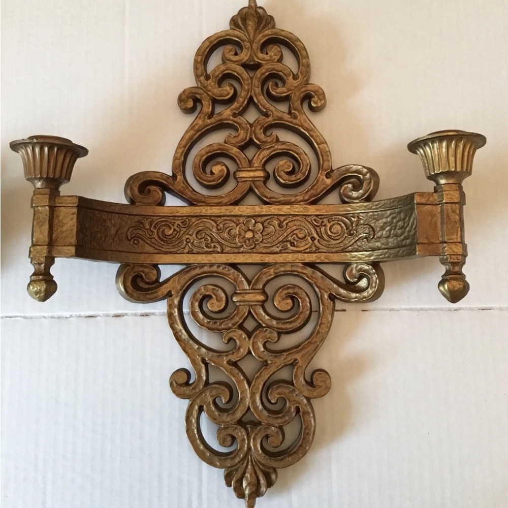Antique-Style Gold Decorative Wall Hooks - Ornamental Metal Accent - Picture 4 of 12